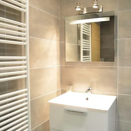 Wood&bricks, 1 Chambre Au Calme - Centre - Wifi Appartement Biarritz